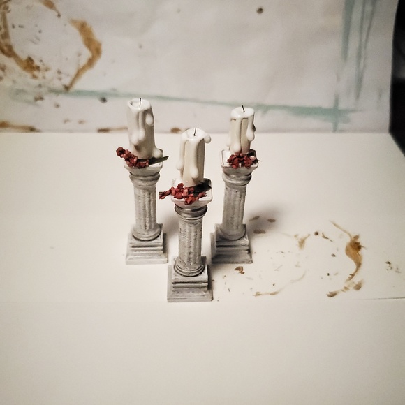 Miniature Candle on Pedestal | Dollhouse | Diorama | Game Play | Medieval Prop - Picture 8 of 10